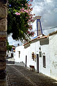 Monsaraz - Rua de Santiago. 